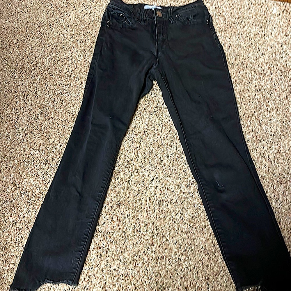 Black Skinny Jeans
